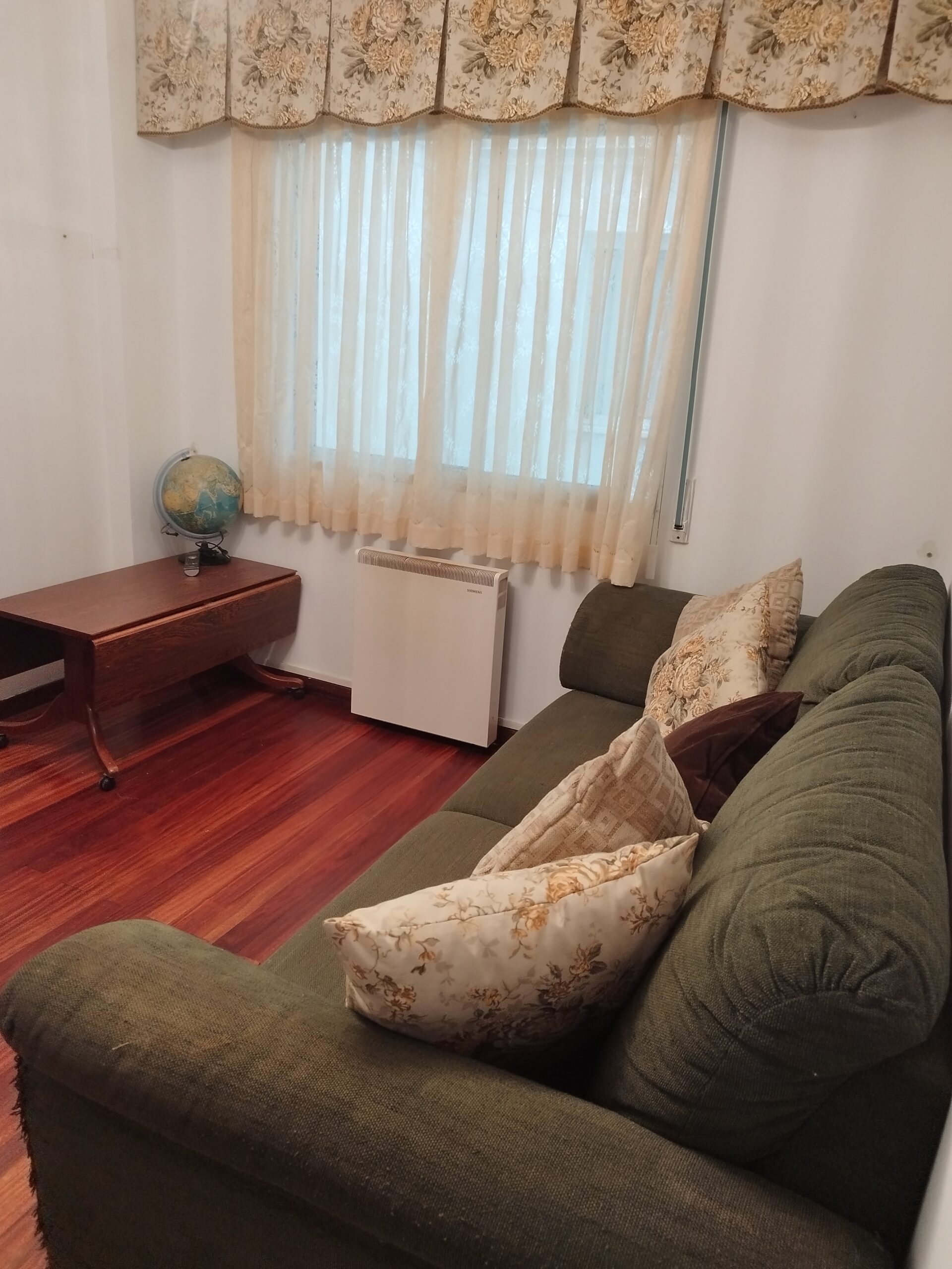 V348 – Se vende Piso en Ronda de Pontevedra (Melide)
