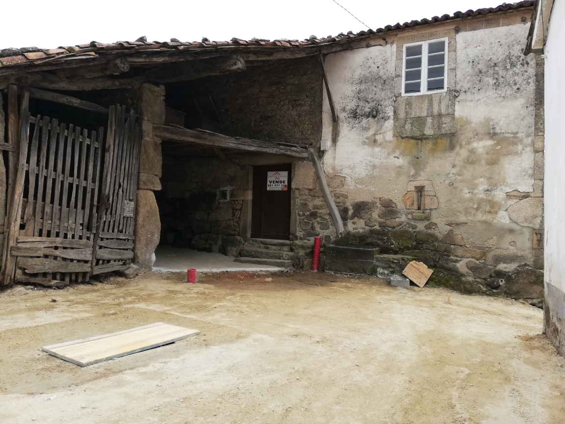 V156 – Se vende Casa en Camino de Santiago (Palas de Rei)