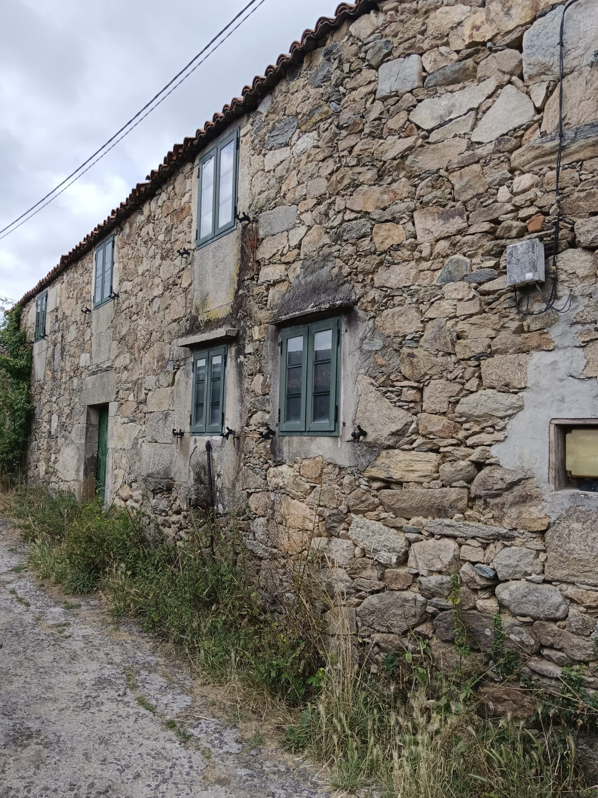 V309 – Se vende Casa en O Picón (Palas de Rei)