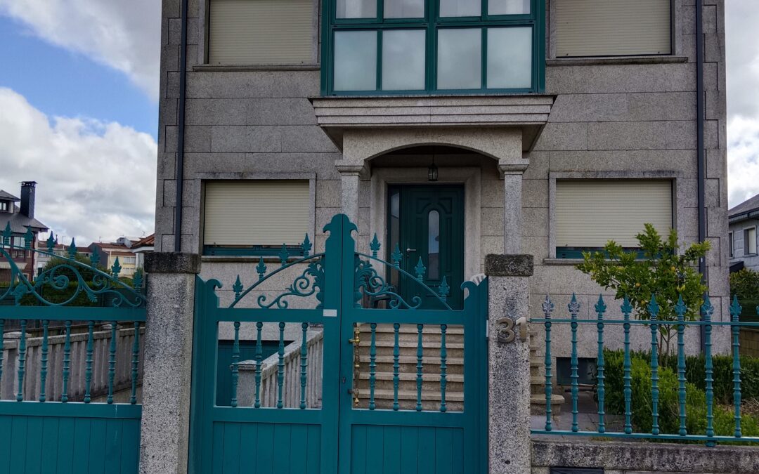 V308 – Se vende Casa en Centro de Melide